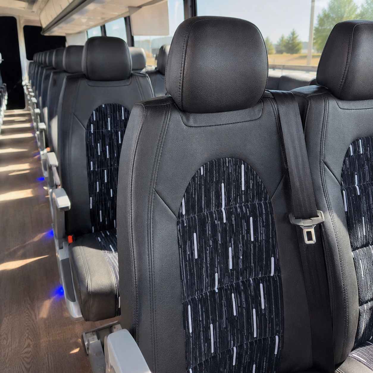 find compare and book waipahu bus rentals online in minutes