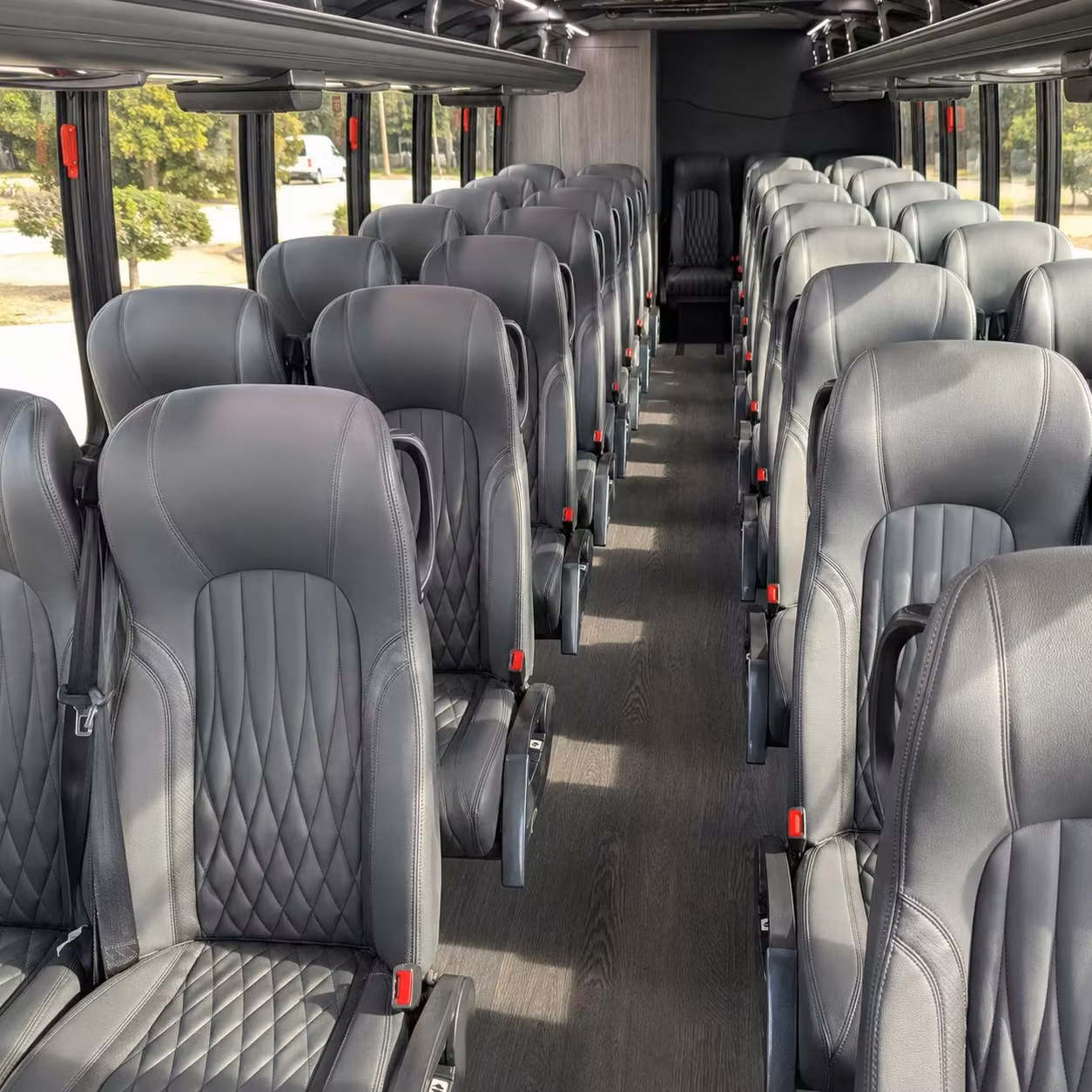 waipahu 20 passenger minibus rental