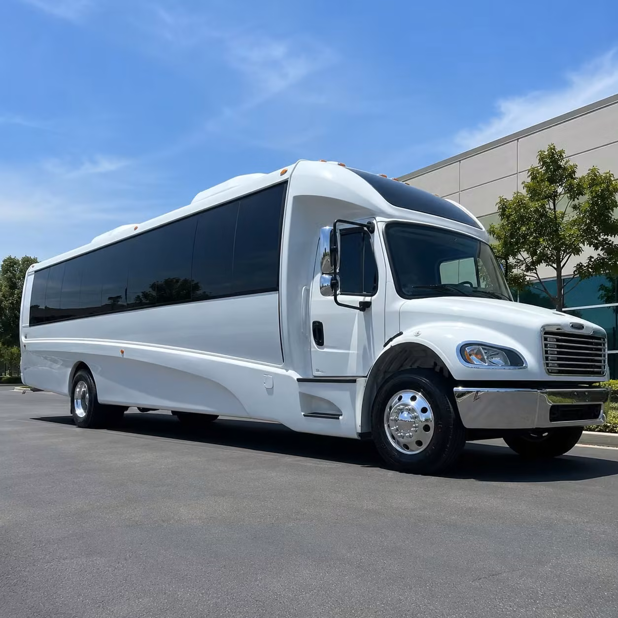 waipahu 30 passenger minibus rental