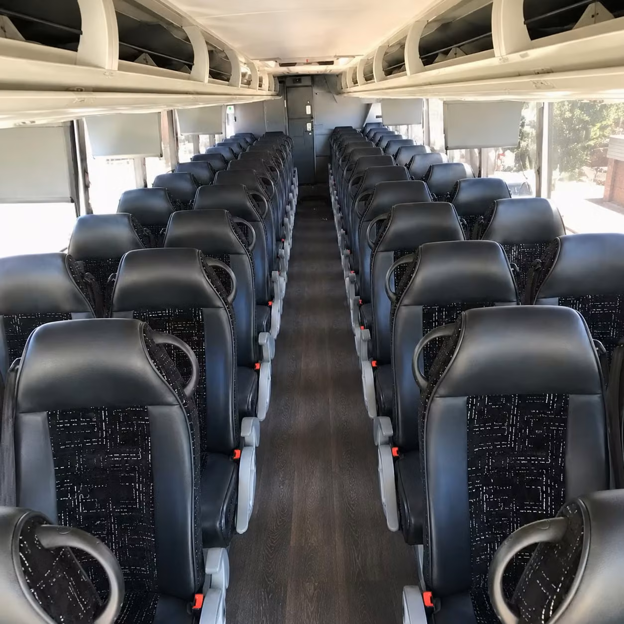 waipahu charter bus interior